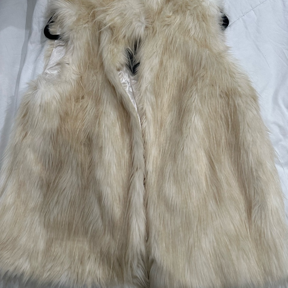 Marc New York  Cream Faux Fur Vest (new)